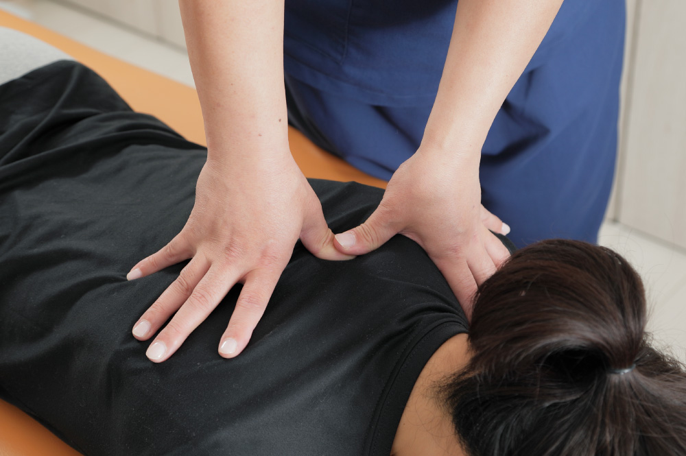 背骨・骨盤整復矯正